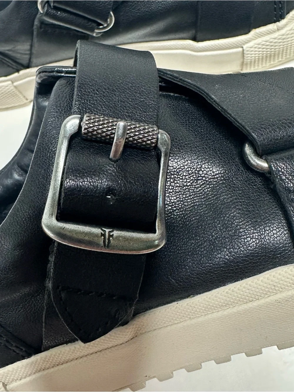 FRYE Gia Low Top Moto Buckle Black Leather Sneakers Womens Size 5.5